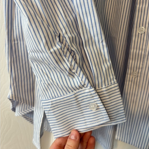Cupio Blue and White Casual Button Down Shirt - Picture 5 of 6